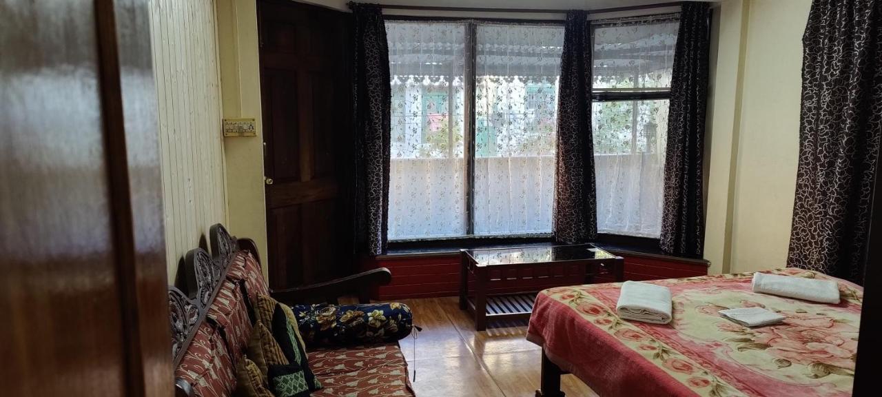 The River View Homestay Kurseong Exteriör bild