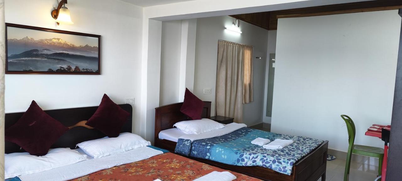 The River View Homestay Kurseong Exteriör bild