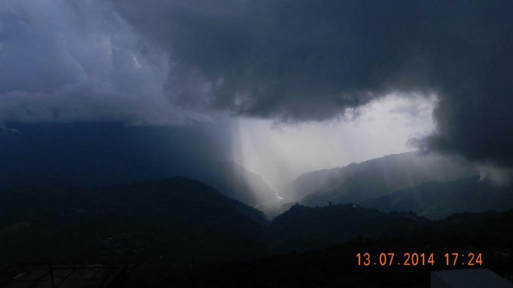 The River View Homestay Kurseong Exteriör bild
