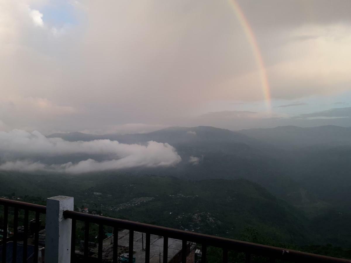 The River View Homestay Kurseong Exteriör bild